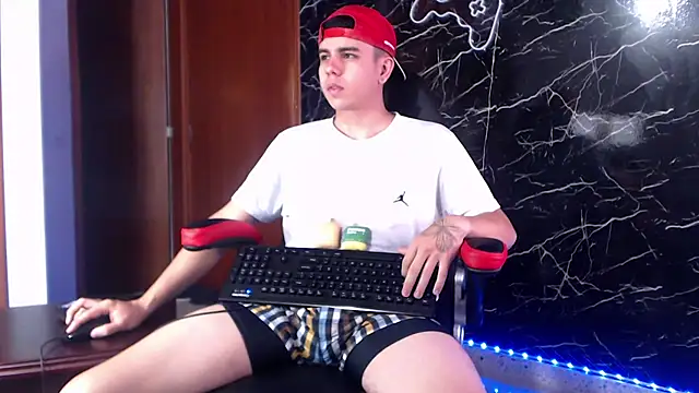 Snapshot of maty_hardx chatting on 10, 1, 2025 maty hardx online show from 10, 1, 2025