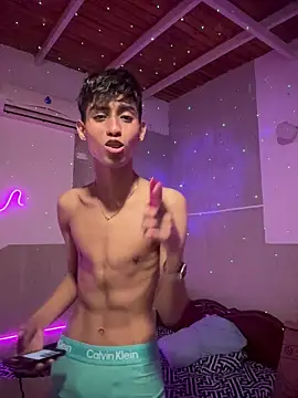 Mauuu18 online show from 16, 10, 2025