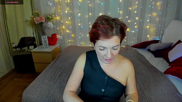 Snapshot of Katherine_Fox chatting on 25, 1, 2025 Katherine Fox online show from 25, 1, 2025