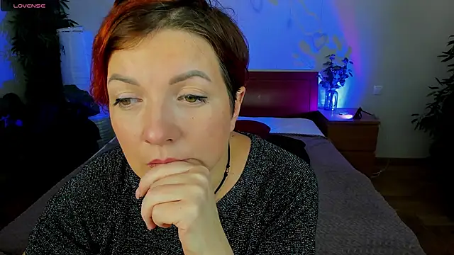 Snapshot of Katherine_Fox chatting on 20, 3, 2025 Katherine Fox online show from 20, 3, 2025