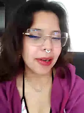 Scarlett-Smithh online show from 20, 12, 2024