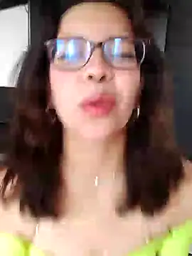 Scarlett-Smithh online show from 30, 1, 2025