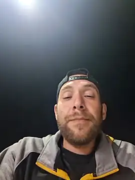 Snapshot of SmokingSloth chatting on 6, 5, 2026 SmokingSloth online show from 6, 5, 2026