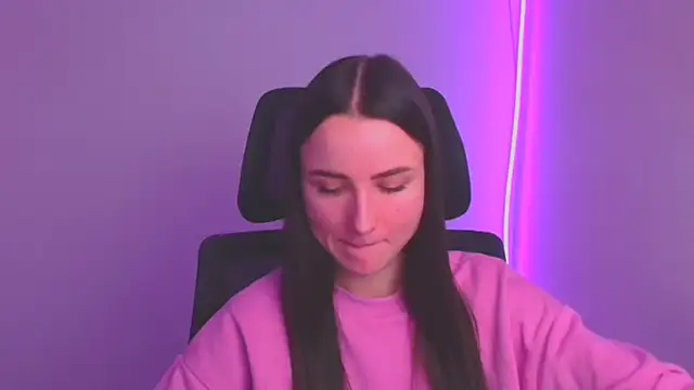 Eva Janee online show from 27, 1, 2025