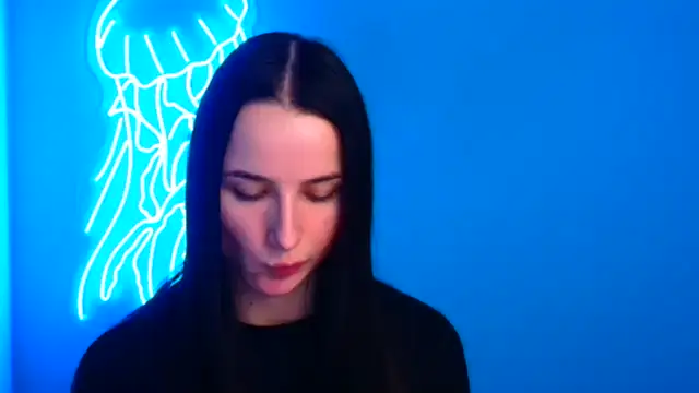 Eva Janee online show from 14, 2, 2025