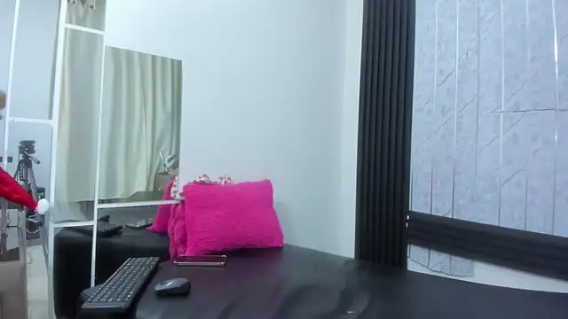 FernandaClar online show from 6, 1, 2026