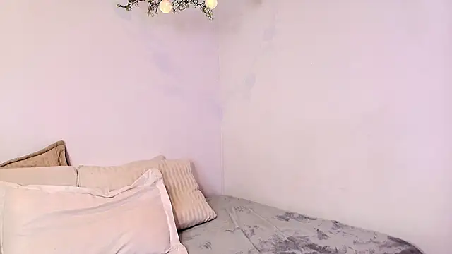 Amara vega online show from 7, 3, 2026