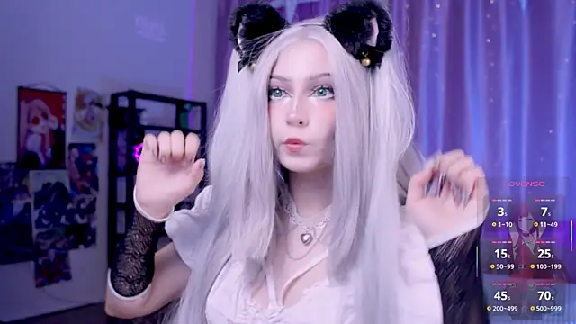 Snapshot of Carolina_Leep chatting on 10, 9, 2025 Carolina Leep online show from 10, 9, 2025