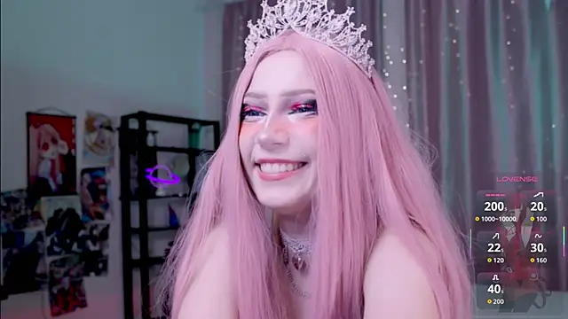 Snapshot of Carolina_Leep chatting on 10, 10, 2025 Carolina Leep online show from 10, 10, 2025