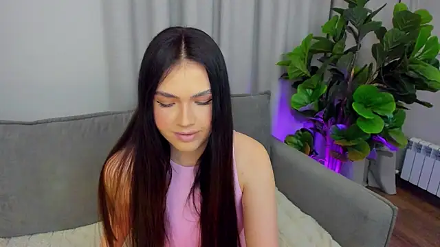 sexyangeloux online show from 12, 4, 2026