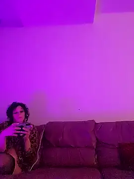 Snapshot of longthicknslick chatting on 8, 12, 2024 longthicknslick online show from 8, 12, 2024