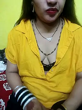 Snapshot of Sexyranibhabhi chatting on 2, 6, 2026 Sexyranibhabhi online show from 2, 6, 2026