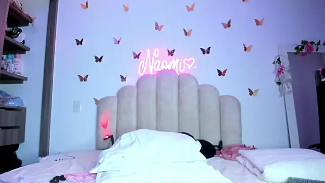 NaomiAsha online show from 27, 10, 2025