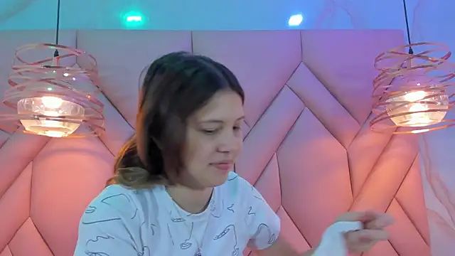 AngelaaCute  online show from 22, 1, 2025