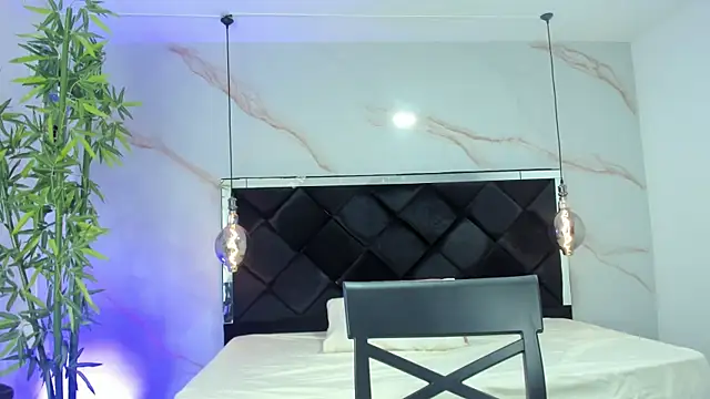 AngelaaCute  online show from 7, 10, 2025