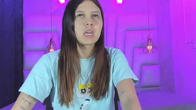 AngelaaCute  online show from 5, 4, 2026