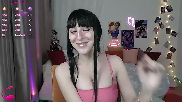 Snapshot of ElsaNeal chatting on 14, 2, 2025 ElsaNeal online show from 14, 2, 2025