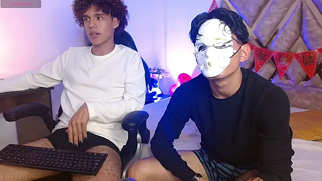 nickolas moon online show from 18, 2, 2025