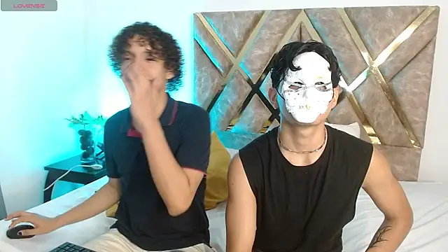 nickolas moon online show from 8, 3, 2025