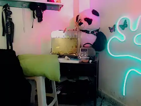 kimkardasha98 online show from 31, 3, 2026