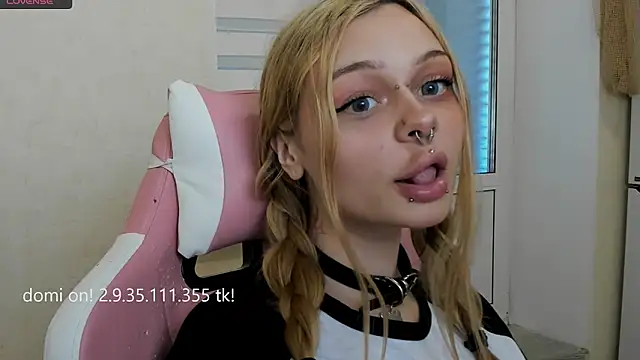 shy melony online show from 19, 5, 2026