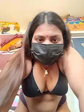 Snapshot of Hotmilfxox chatting on 15, 12, 2024 Hotmilfxox online show from 15, 12, 2024