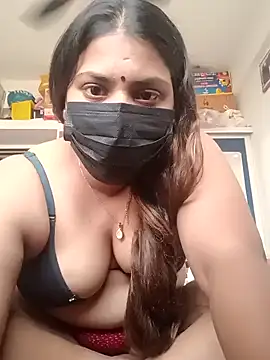 Snapshot of Hotmilfxox chatting on 20, 12, 2024 Hotmilfxox online show from 20, 12, 2024