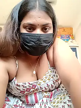 Snapshot of Hotmilfxox chatting on 6, 1, 2025 Hotmilfxox online show from 6, 1, 2025