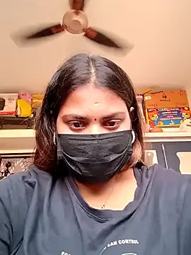 Snapshot of Hotmilfxox chatting on 7, 1, 2025 Hotmilfxox online show from 7, 1, 2025