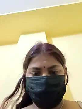 Snapshot of Hotmilfxox chatting on 6, 3, 2025 Hotmilfxox online show from 6, 3, 2025