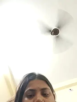 Snapshot of Hotmilfxox chatting on 9, 4, 2026 Hotmilfxox online show from 9, 4, 2026