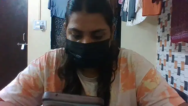 Hotmilfxox online show from 2, 8, 2026