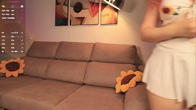 Snapshot of Golden_Rosse chatting on 11, 1, 2025 Golden Rosse online show from 11, 1, 2025