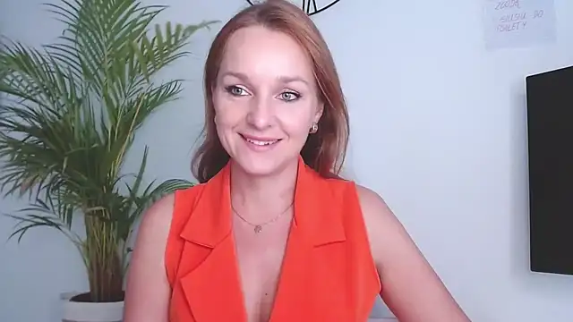 AliciaDesire online show from 18, 9, 2025