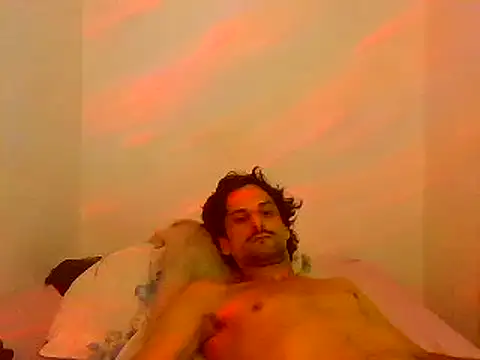 Snapshot of couplemilk chatting on 8, 12, 2024 couplemilk online show from 8, 12, 2024