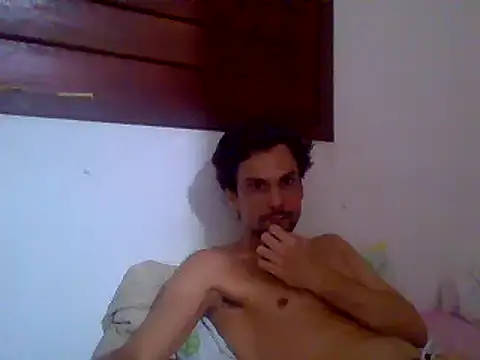 Snapshot of couplemilk chatting on 12, 12, 2024 couplemilk online show from 12, 12, 2024