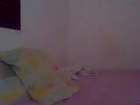 Snapshot of couplemilk chatting on 22, 12, 2024 couplemilk online show from 22, 12, 2024