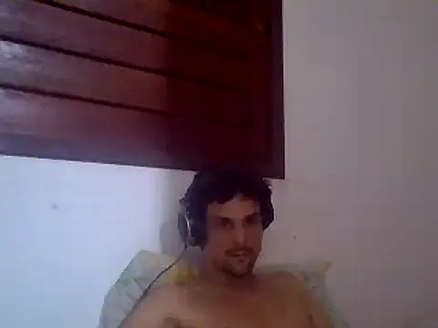 Snapshot of couplemilk chatting on 23, 12, 2024 couplemilk online show from 23, 12, 2024