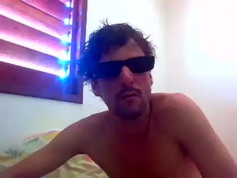 Snapshot of couplemilk chatting on 1, 1, 2025 couplemilk online show from 1, 1, 2025