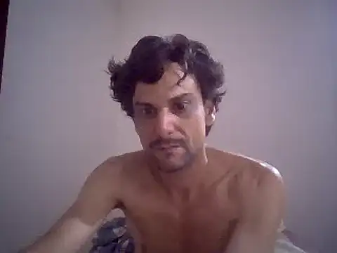 Snapshot of couplemilk chatting on 3, 1, 2025 couplemilk online show from 3, 1, 2025