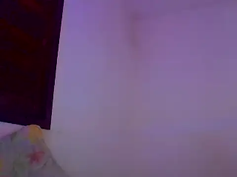 Snapshot of couplemilk chatting on 3, 1, 2025 couplemilk online show from 3, 1, 2025