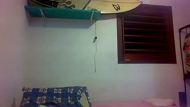 Snapshot of couplemilk chatting on 8, 1, 2025 couplemilk online show from 8, 1, 2025