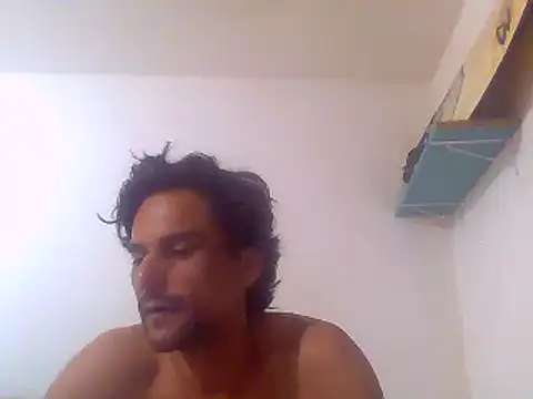 Snapshot of couplemilk chatting on 8, 2, 2025 couplemilk online show from 8, 2, 2025