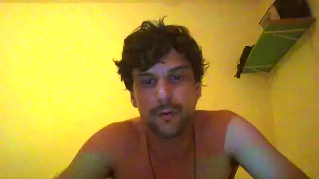 Snapshot of couplemilk chatting on 6, 2, 2026 couplemilk online show from 6, 2, 2026