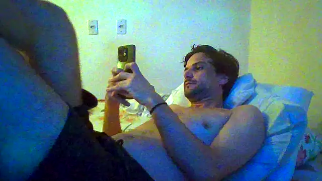 Snapshot of couplemilk chatting on 16, 2, 2026 couplemilk online show from 16, 2, 2026