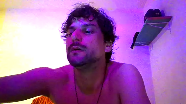 Snapshot of couplemilk chatting on 27, 3, 2026 couplemilk online show from 27, 3, 2026