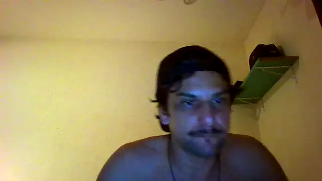 Snapshot of couplemilk chatting on 3, 4, 2026 couplemilk online show from 3, 4, 2026