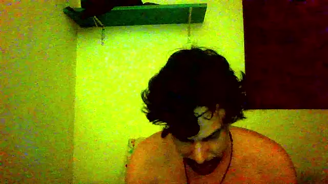Snapshot of couplemilk chatting on 17, 5, 2026 couplemilk online show from 17, 5, 2026