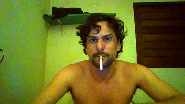 Snapshot of couplemilk chatting on 24, 5, 2026 couplemilk online show from 24, 5, 2026