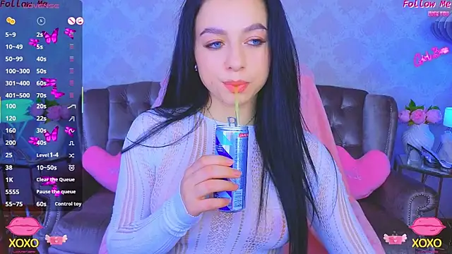 KitnissKiss online show from 15, 2, 2026